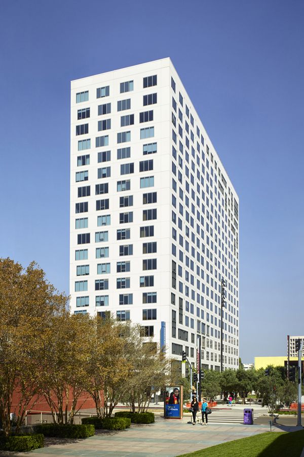 Large Architecture EMERSON_01