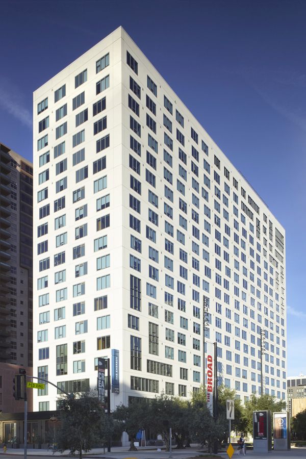 Large Architecture EMERSON_06